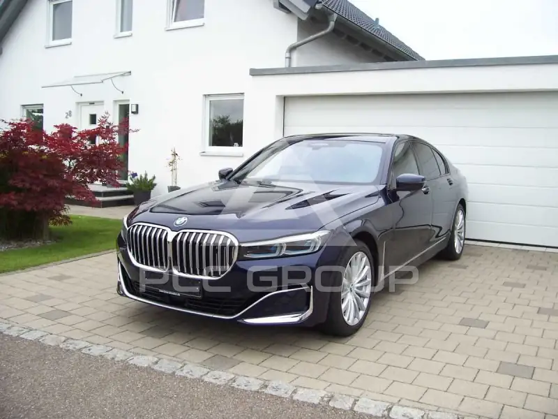 2019 BMW 750