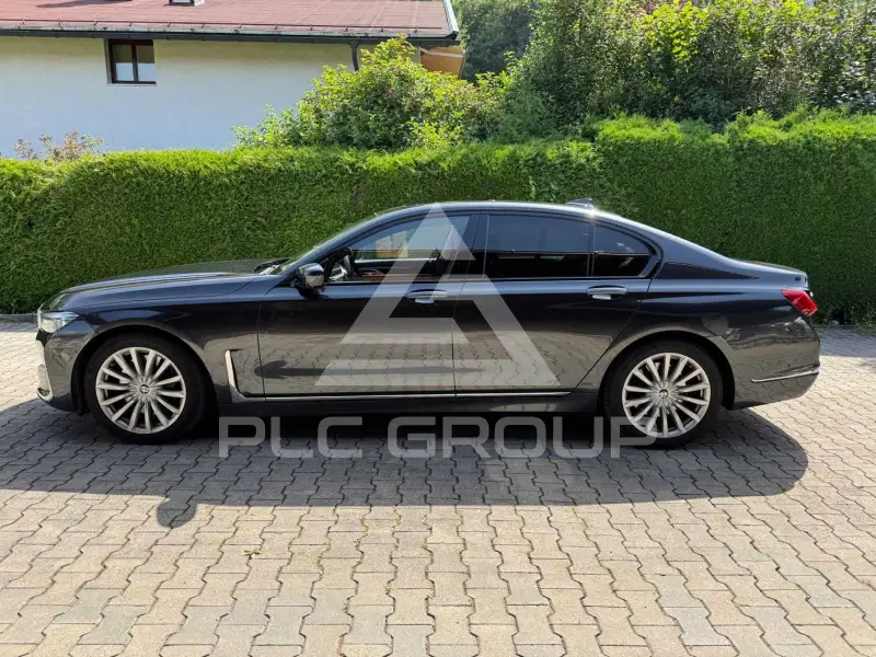 2019 BMW 750