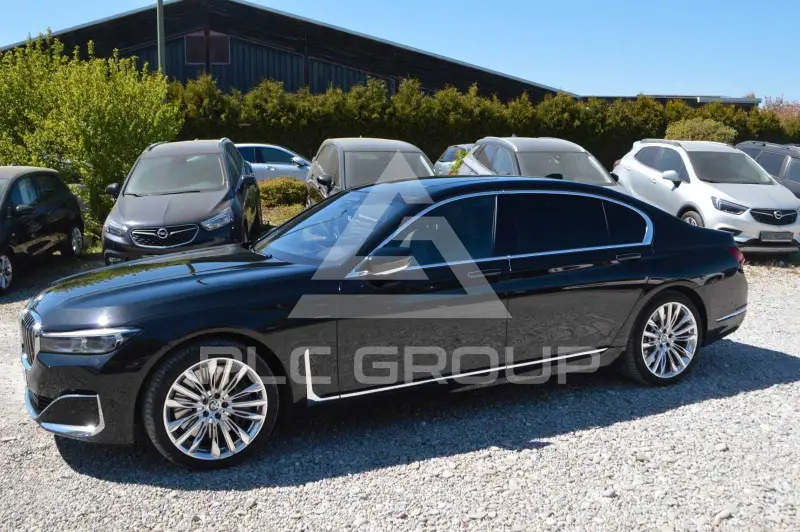 2019 BMW 750