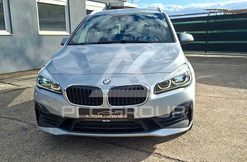 2019 BMW 220