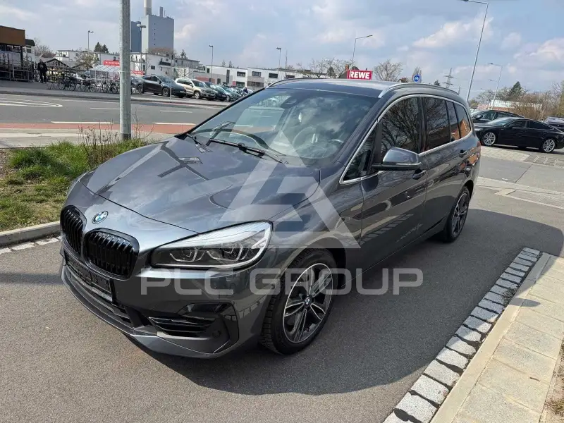 2019 BMW 220