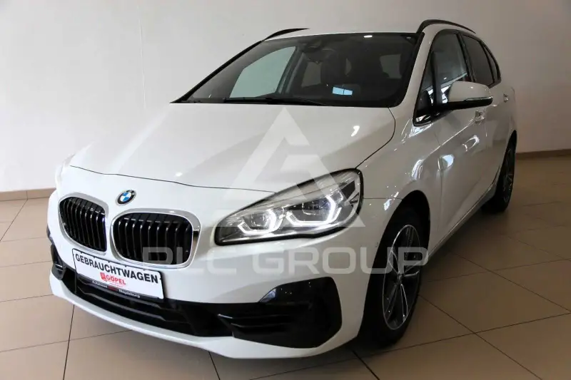 2019 BMW 220