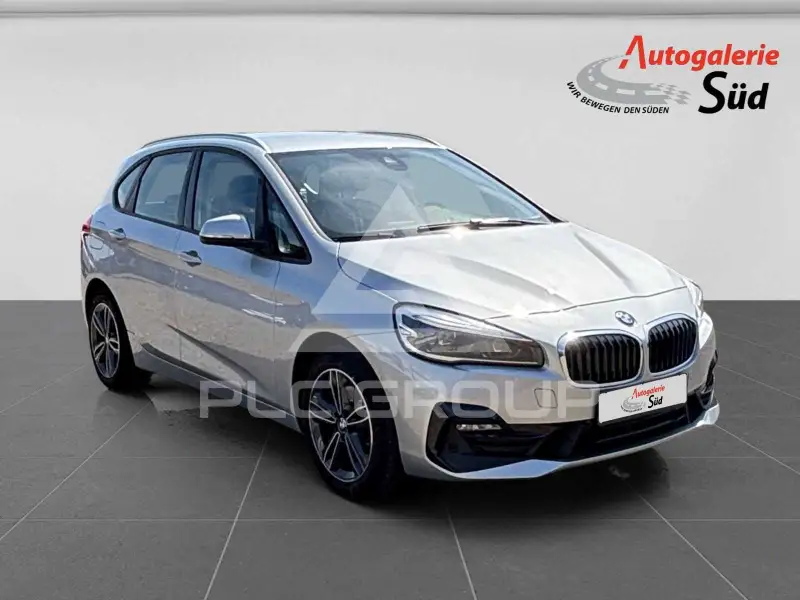 2019 BMW 220