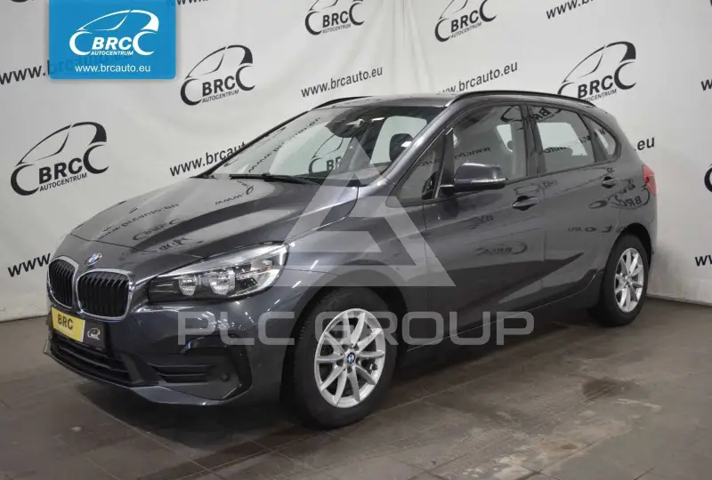 2019 BMW 216