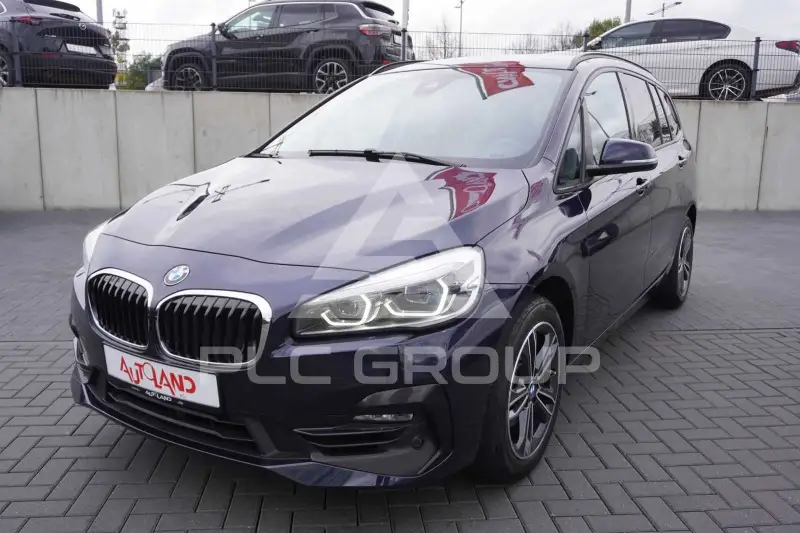 2019 BMW 216