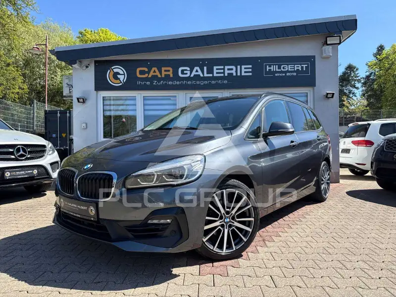 2019 BMW 216