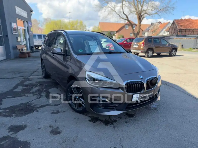 2019 BMW 216