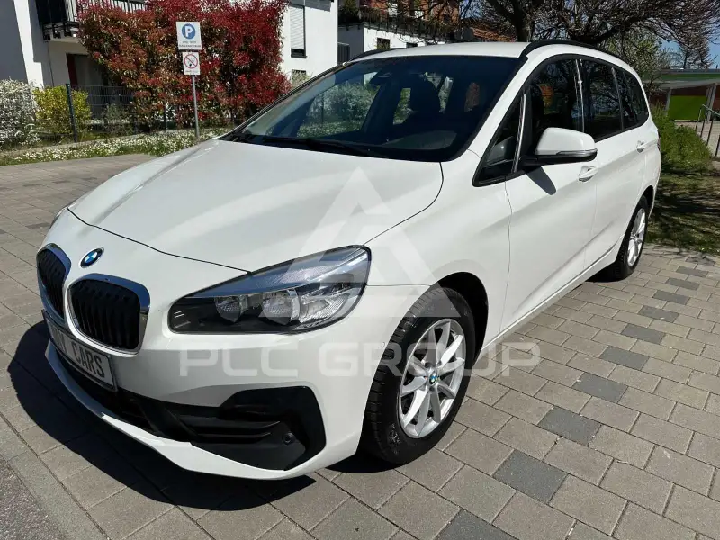 2019 BMW 216