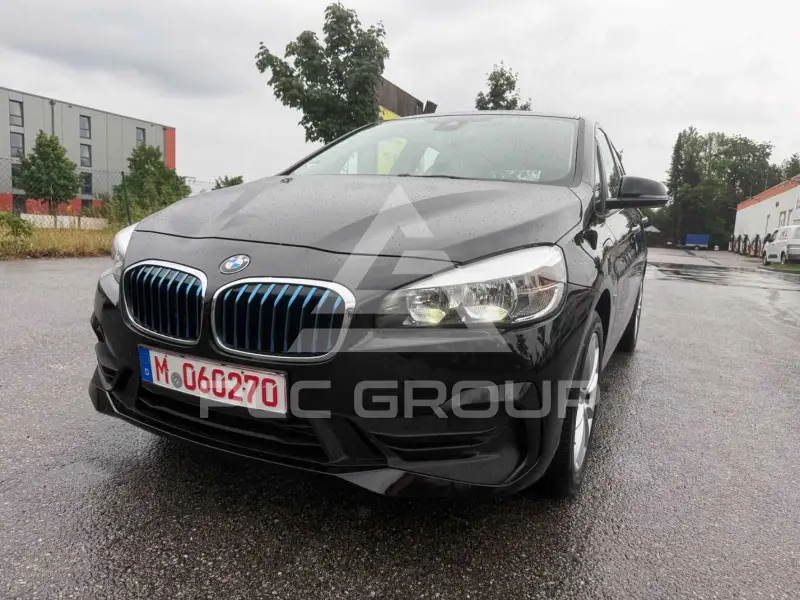 2019 BMW 225