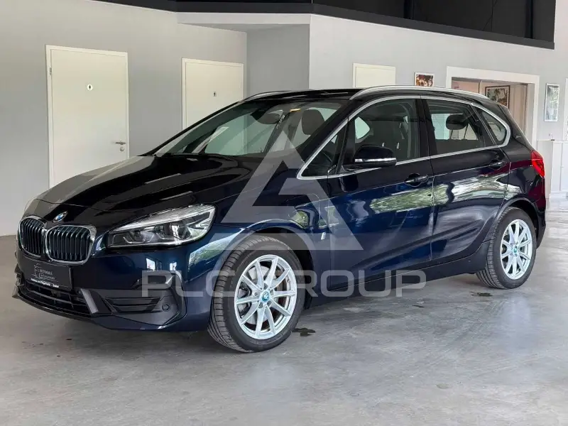 2019 BMW 225
