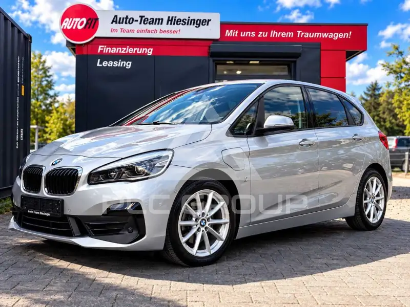 2019 BMW 225