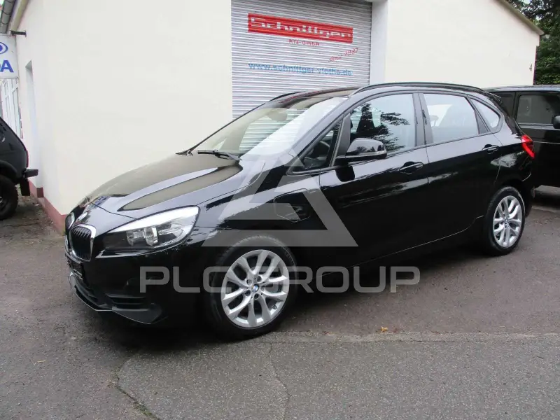 2019 BMW 225