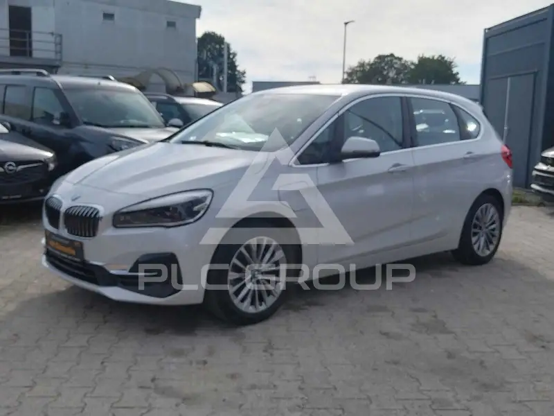 2019 BMW 225