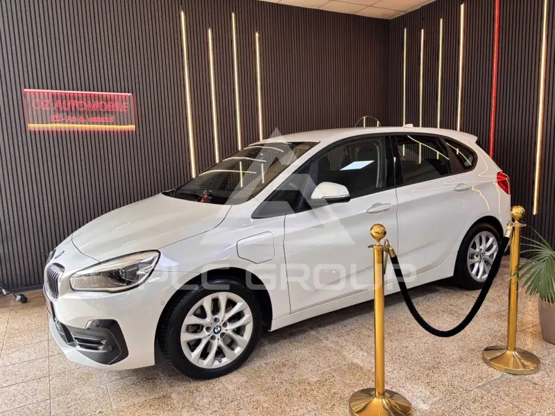2019 BMW 225