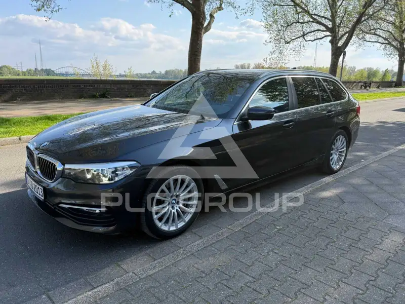 2019 BMW 530