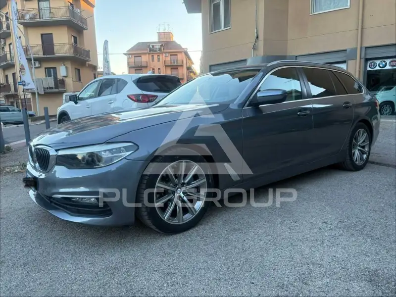 2019 BMW 530