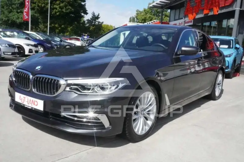 2019 BMW 530