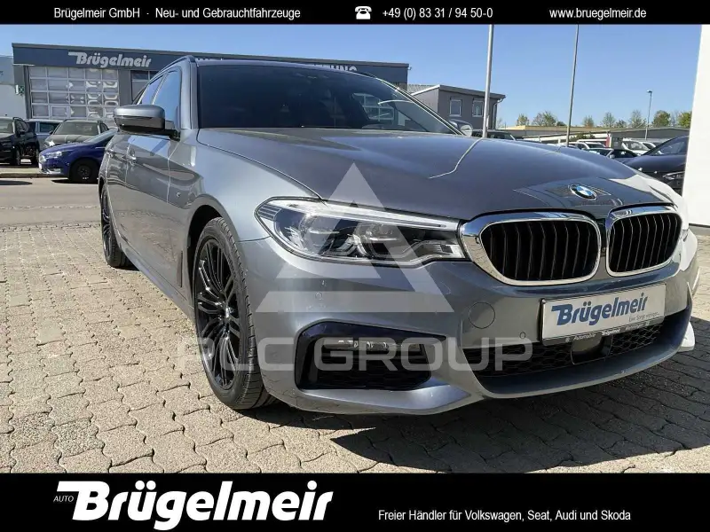 2019 BMW 530
