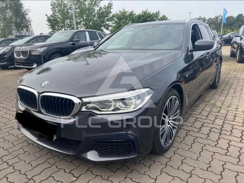 2019 BMW 530