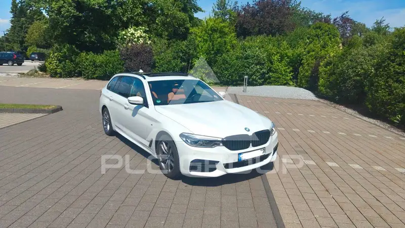2019 BMW 530