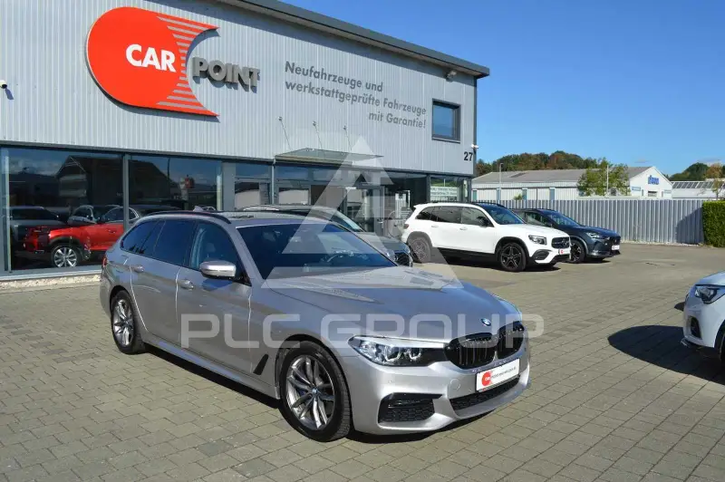 2019 BMW 530