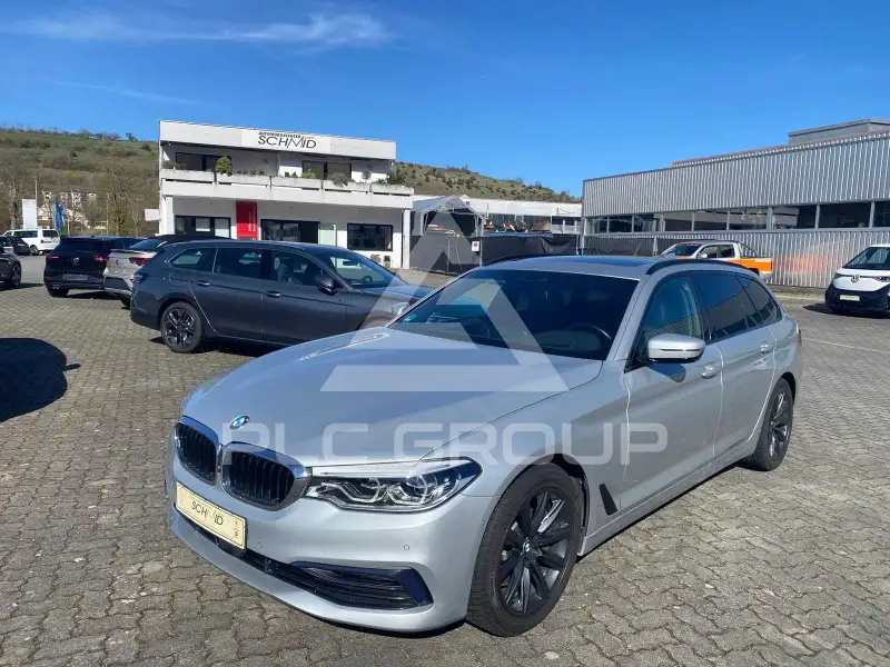 2019 BMW 530