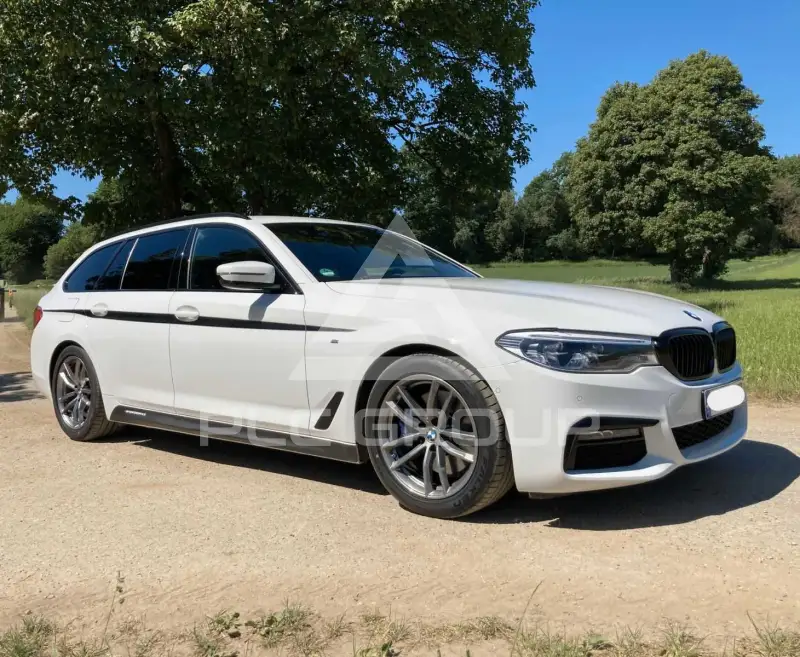 2019 BMW 530