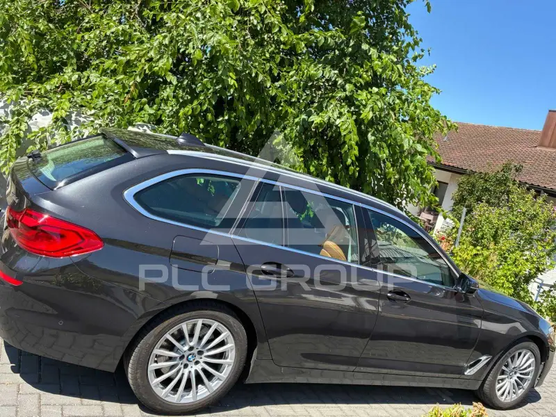 2019 BMW 530
