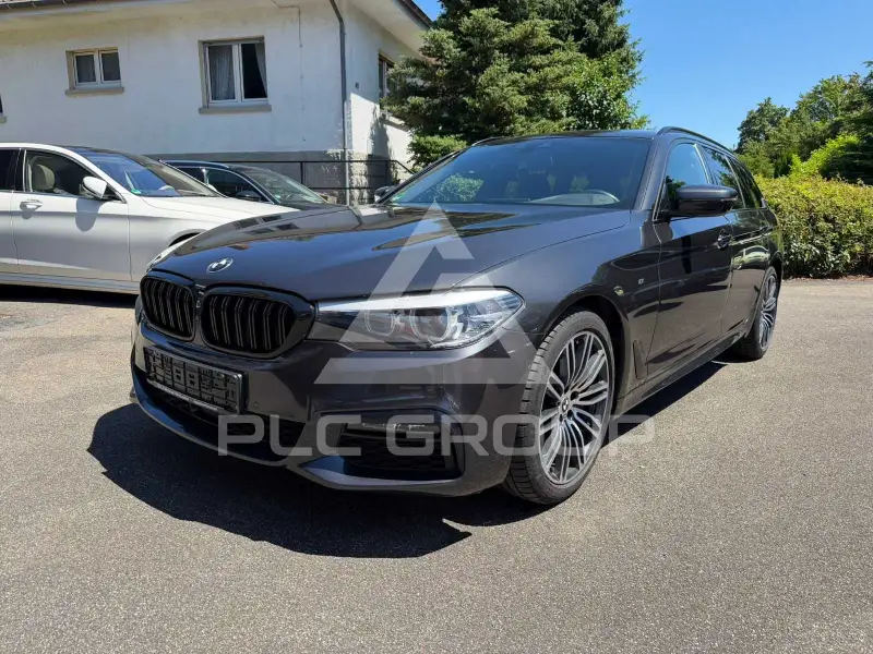 2019 BMW 530
