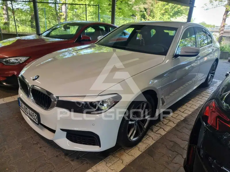 2019 BMW 530
