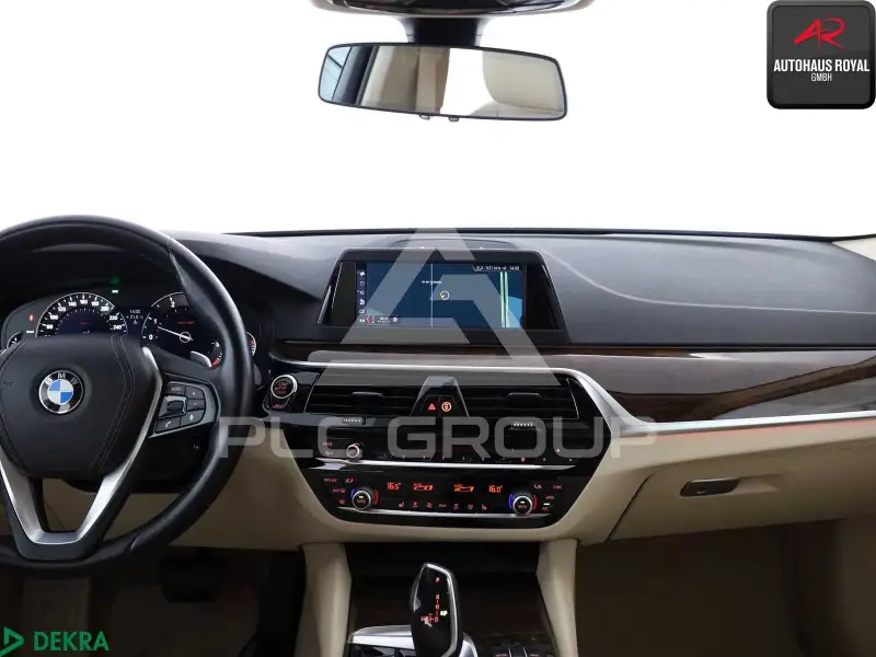 2019 BMW 530