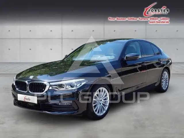 2019 BMW 530