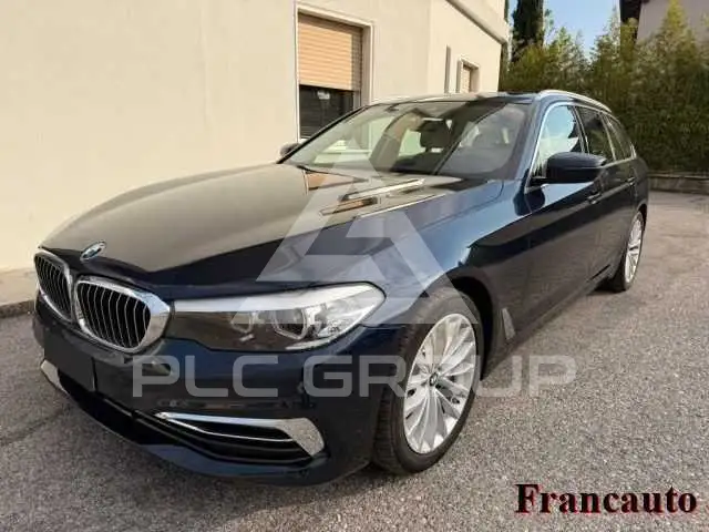2019 BMW 530