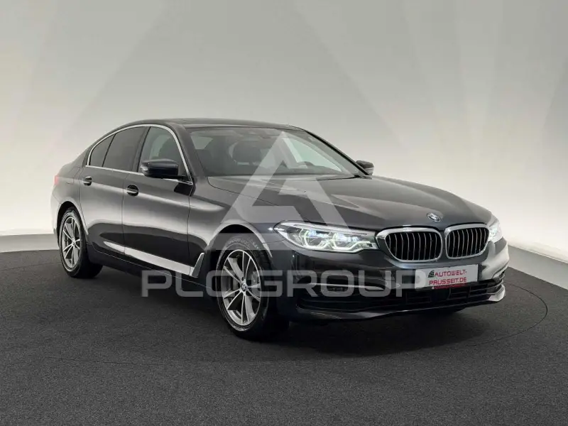 2019 BMW 530