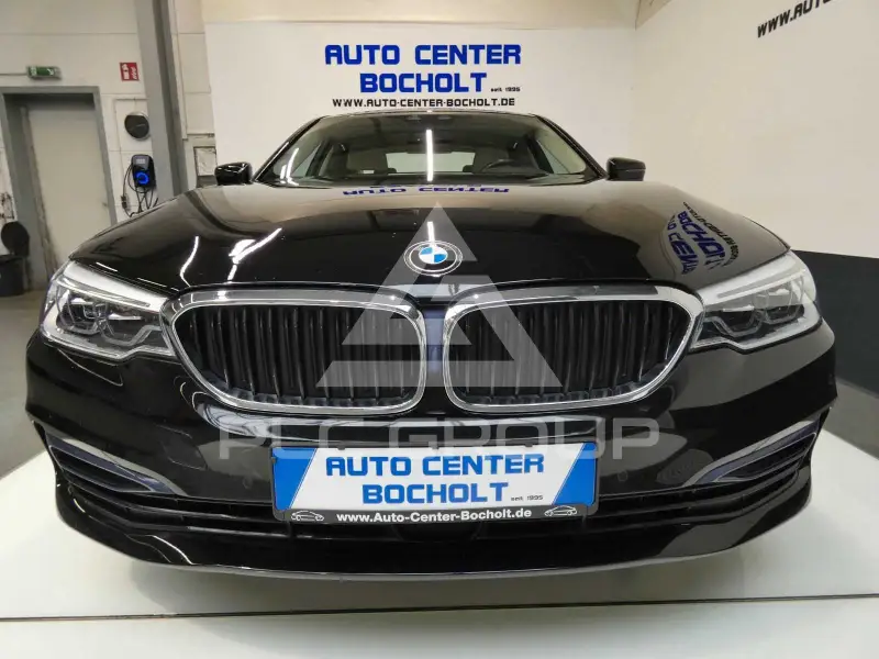 2019 BMW 530