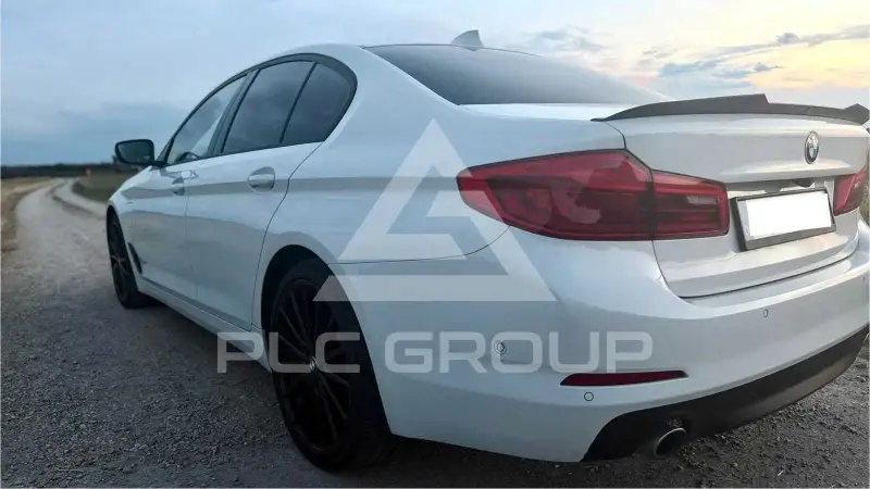 2019 BMW 530