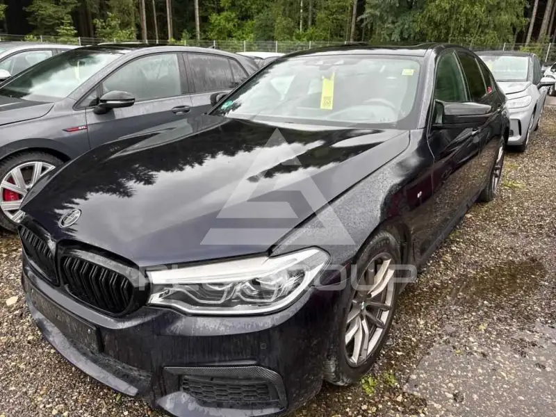 2019 BMW 530