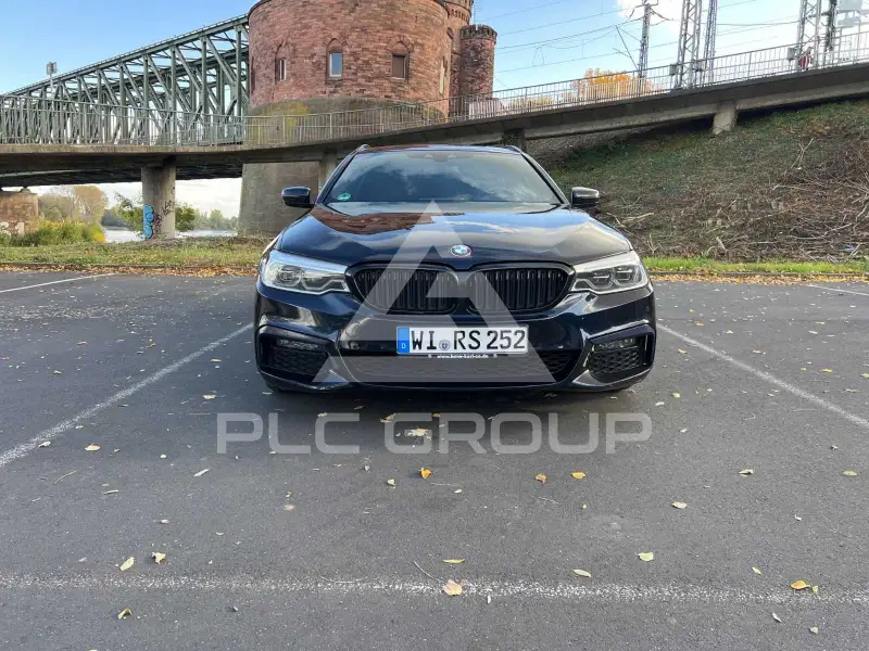 2019 BMW 530