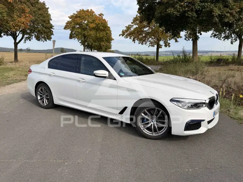 2019 BMW 530