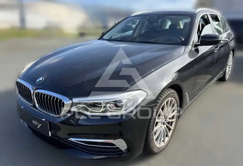 2019 BMW 530