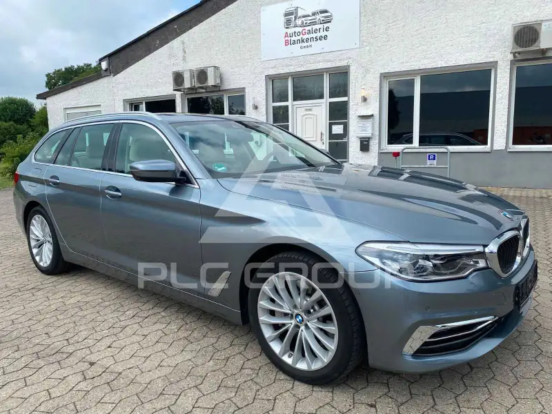 2019 BMW 530