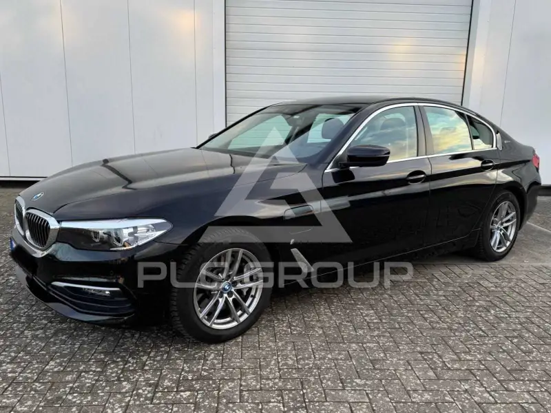 2019 BMW 530