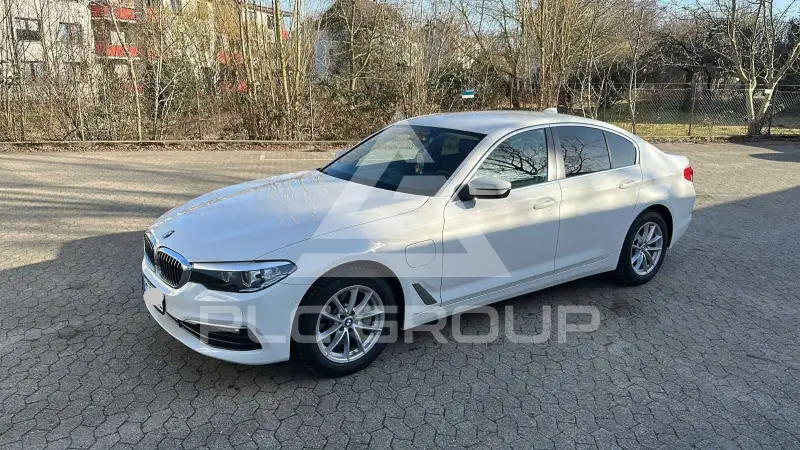2019 BMW 530
