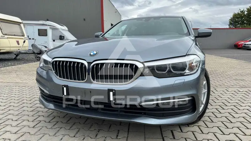 2019 BMW 530