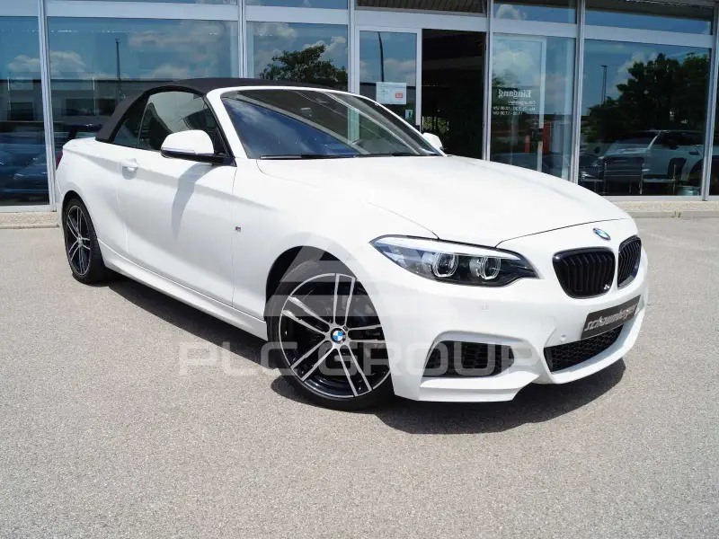 2019 BMW 218