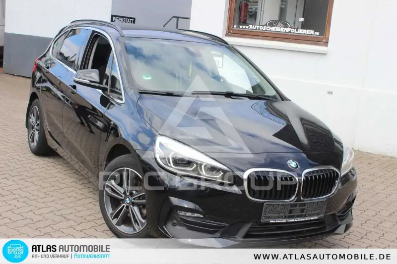 2019 BMW 218