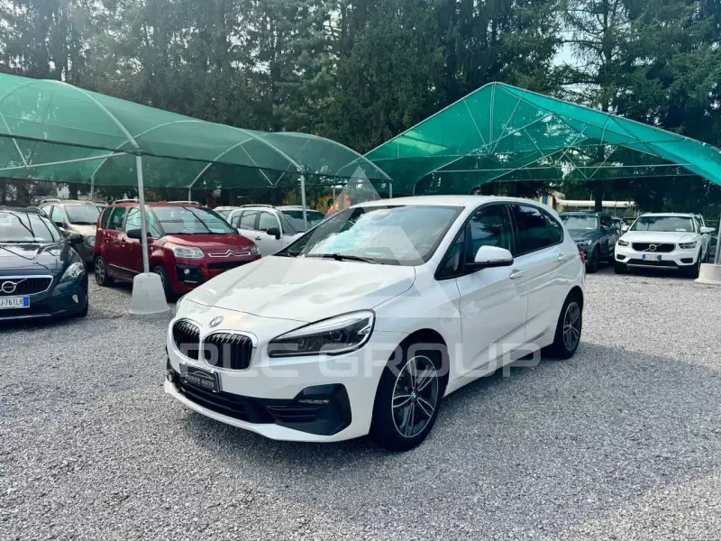 2019 BMW 218