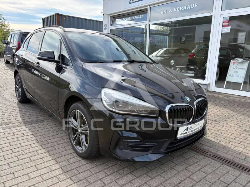 2019 BMW 218