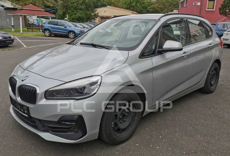 2019 BMW 218
