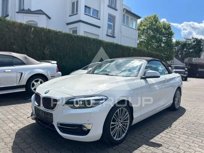 2019 BMW 218